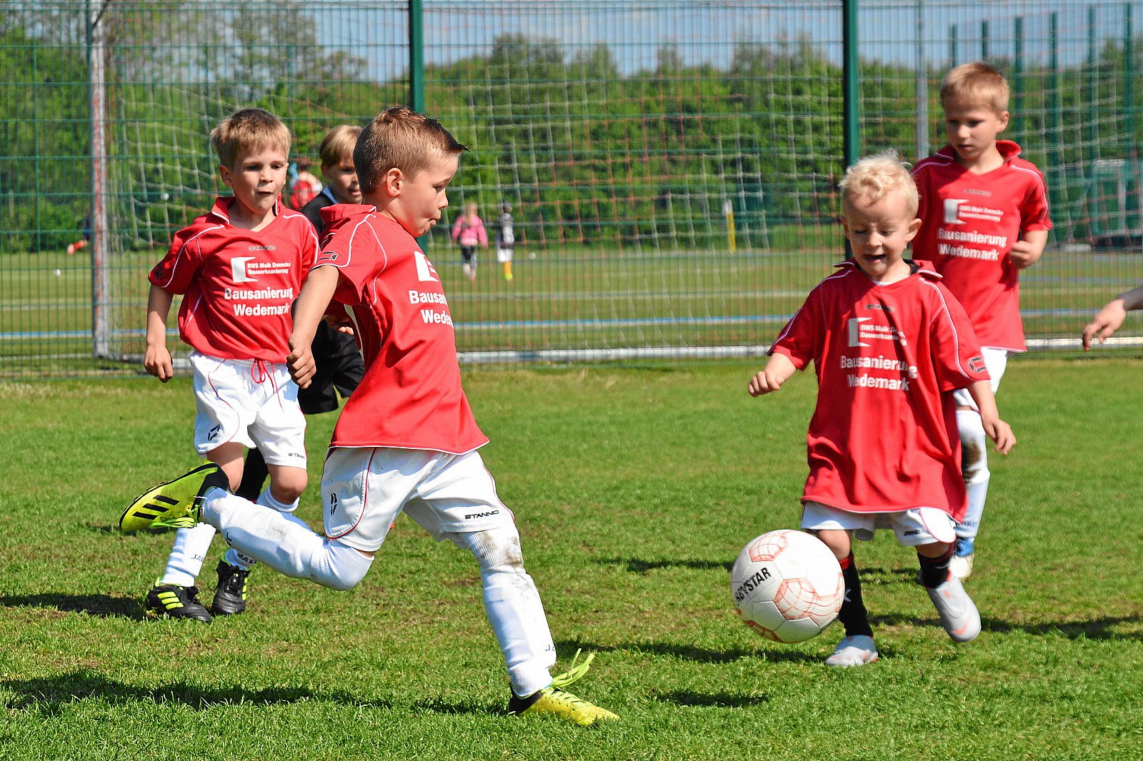 Tomte beim Fußball